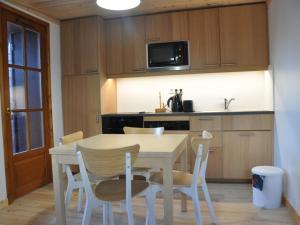 Appartement Appartement Les Deux Alpes, 2 pièces, 6 personnes - FR-1-348-182 3 Rue de La Claparelle 38860 Les Deux Alpes Rhône-Alpes