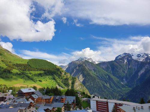 Appartement Les Deux Alpes, 2 pièces, 6 personnes - FR-1-348-187