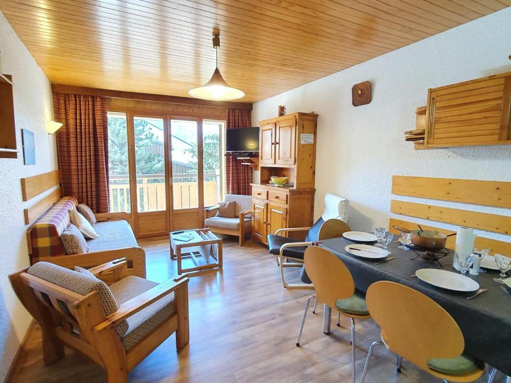 Appartement Les Deux Alpes, 2 pièces, 6 personnes - FR-1-348-204 102 AVENUE DE LA MUZELLE, 38860 Les Deux Alpes