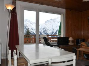 Appartement Appartement Les Deux Alpes, 3 pièces, 6 personnes - FR-1-348-193 6, rue du cairou 38860 Les Deux Alpes Rhône-Alpes