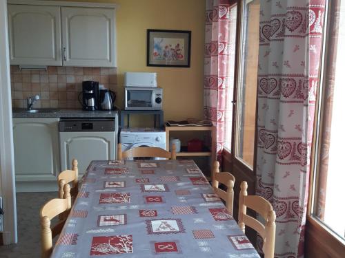 Appartement Les Deux Alpes, 3 pièces, 6 personnes - FR-1-516-181