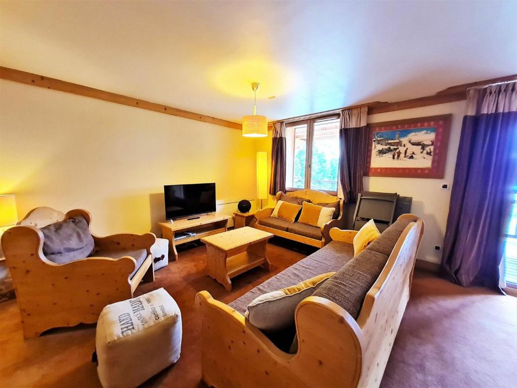 Appartement Appartement Les Deux Alpes, 4 pièces, 8 personnes - FR-1-348-240 13 Avenue de La Muzelle 38860 Les Deux Alpes