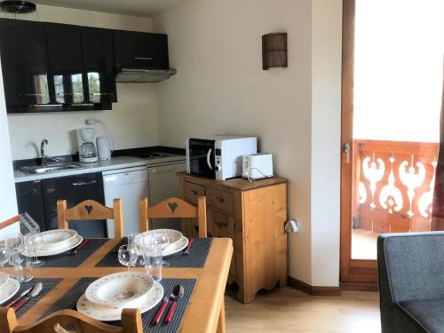 Appartement Les Gets, 1 pièce, 4 personnes - FR-1-454-27