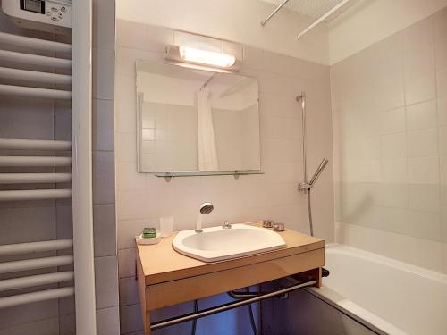 Appartement Les Gets, 2 pièces, 4 personnes - FR-1-454-26