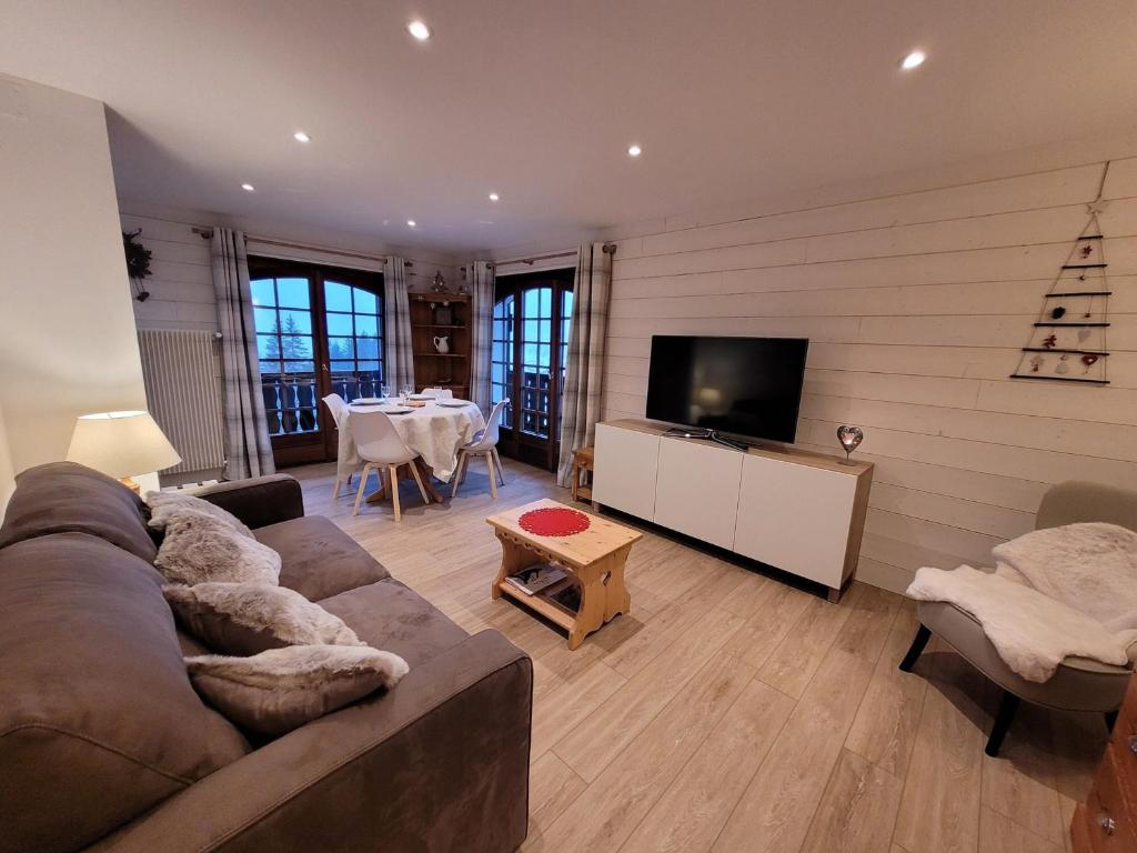 Appartement Les Gets, 2 pièces, 4 personnes - FR-1-598-119 136 Route du Lery, 74260 Les Gets