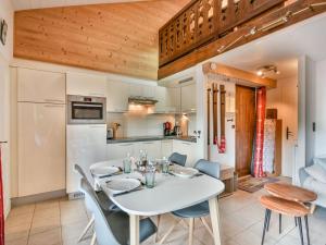 Appartement Les Gets, 2 pièces, 4 personnes - FR-1-685-26