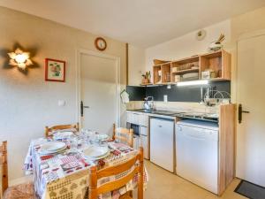 Appartement Les Gets, 2 pièces, 5 personnes - FR-1-685-49