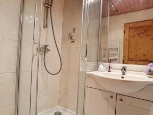 Appartement Les Gets, 3 pièces, 5 personnes - FR-1-454-41