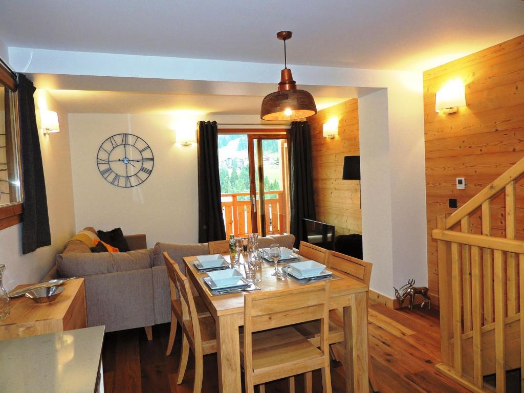 Appartement Appartement Les Gets, 3 pièces, 6 personnes - FR-1-598-32 Chalet les olympiades Chalet 5B 109 impasse des olympiades 1897 route des grandes alpes 74260 Les Gets