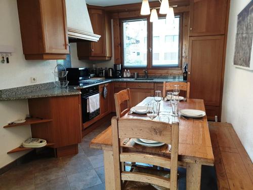 Appartement Les Gets, 3 pièces, 6 personnes - FR-1-598-45