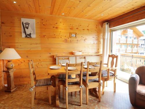 Appartement Les Gets, 3 pièces, 6 personnes - FR-1-623-327