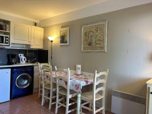 Appartement Les Issambres, 1 pièce, 4 personnes - FR-1-226-510