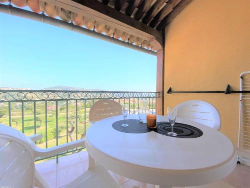 Appartement Les Issambres, 2 pièces, 4 personnes - FR-1-226-504