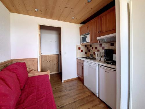 Appartement Les Menuires, 1 pièce, 4 personnes - FR-1-344-914
