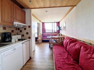 Appartement Les Menuires, 1 pièce, 4 personnes - FR-1-344-914