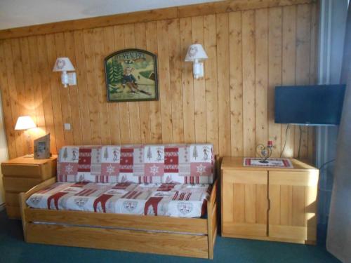 Appartement Les Menuires, 1 pièce, 4 personnes - FR-1-574-15