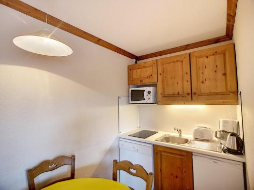 Appartement Les Menuires, 2 pièces, 4 personnes - FR-1-178-112