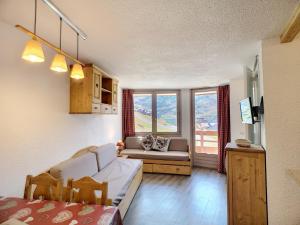 Appartement Les Menuires, 2 pièces, 4 personnes - FR-1-178-133