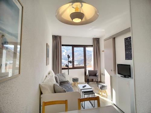 Appartement Les Menuires, 2 pièces, 4 personnes - FR-1-178-135