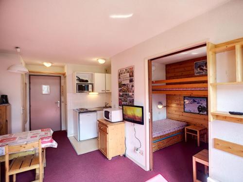 Appartement Les Menuires, 2 pièces, 4 personnes - FR-1-178-16