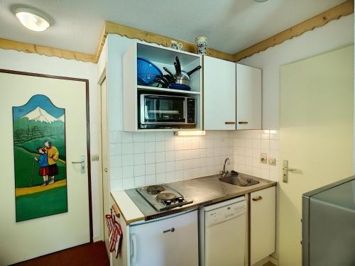 Appartement Les Menuires, 2 pièces, 4 personnes - FR-1-178-163