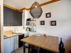 Appartement Les Menuires, 2 pièces, 4 personnes - FR-1-178-190