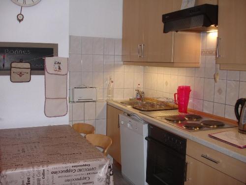 Appartement Les Menuires, 2 pièces, 4 personnes - FR-1-178-27