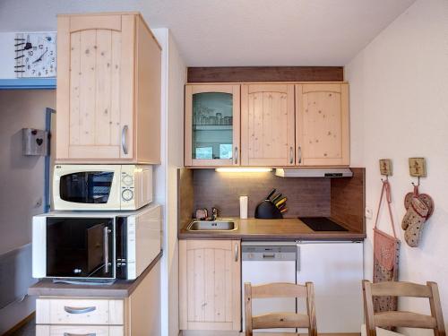 Appartement Les Menuires, 2 pièces, 4 personnes - FR-1-178-307