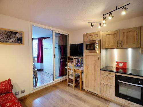 Appartement Les Menuires, 2 pièces, 4 personnes - FR-1-178-339
