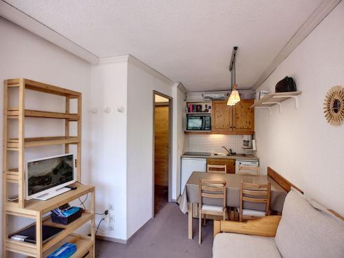 Appartement Les Menuires, 2 pièces, 4 personnes - FR-1-178-342