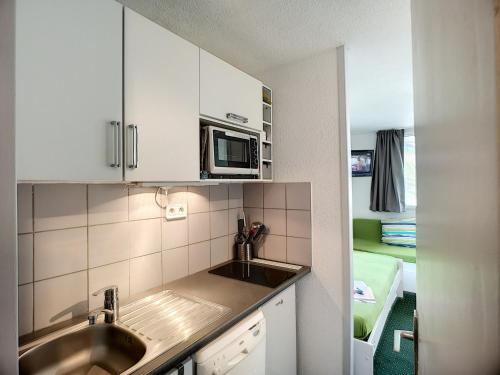 Appartement Les Menuires, 2 pièces, 4 personnes - FR-1-178-48