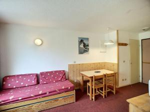 Appartement Les Menuires, 2 pièces, 4 personnes - FR-1-178-6