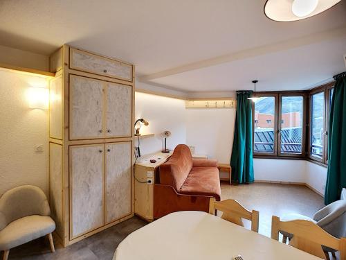 Appartement Les Menuires, 2 pièces, 4 personnes - FR-1-178-72