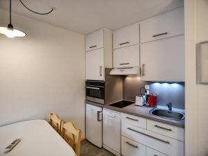 Appartement Les Menuires, 2 pièces, 4 personnes - FR-1-178-72