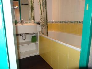Appartement Les Menuires, 2 pièces, 4 personnes - FR-1-178-81