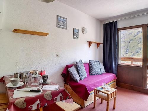 Appartement Les Menuires, 2 pièces, 4 personnes - FR-1-344-1034