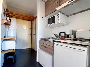 Appartement Les Menuires, 2 pièces, 4 personnes - FR-1-344-1044