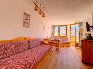 Appartement Les Menuires, 2 pièces, 4 personnes - FR-1-344-1048