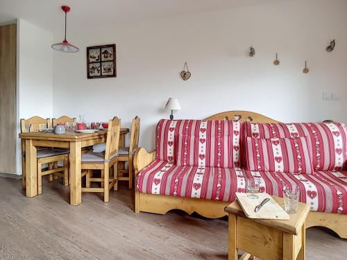 Appartement Les Menuires, 2 pièces, 4 personnes - FR-1-344-284