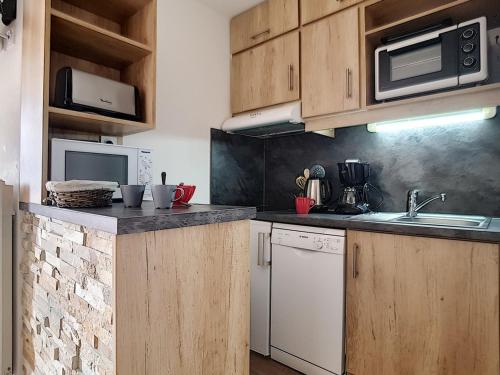 Appartement Les Menuires, 2 pièces, 4 personnes - FR-1-344-284