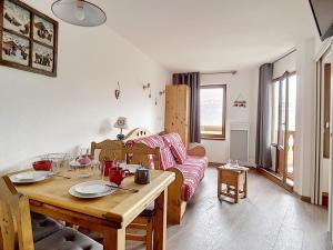 Appartement Les Menuires, 2 pièces, 4 personnes - FR-1-344-284
