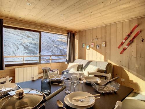 Appartement Les Menuires, 2 pièces, 4 personnes - FR-1-344-794