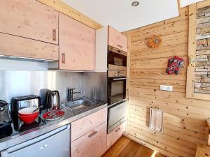 Appartement Les Menuires, 2 pièces, 4 personnes - FR-1-344-821