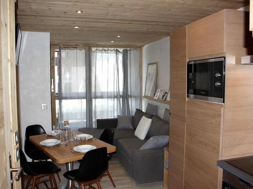 Appartement Les Menuires, 2 pièces, 4 personnes - FR-1-344-893