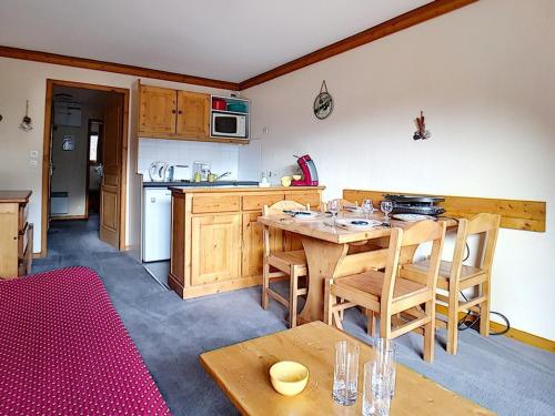 Appartement Les Menuires, 2 pièces, 4 personnes - FR-1-344-904