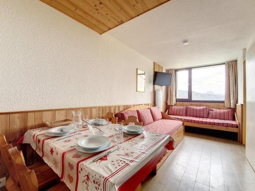 Appartement Les Menuires, 2 pièces, 4 personnes - FR-1-344-905