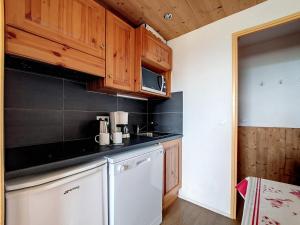 Appartement Les Menuires, 2 pièces, 4 personnes - FR-1-344-905