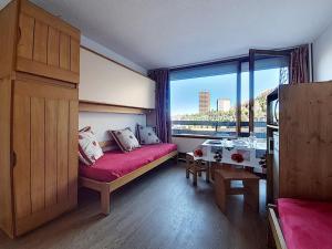 Appartement Les Menuires, 2 pièces, 4 personnes - FR-1-344-920