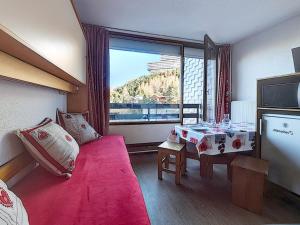 Appartement Les Menuires, 2 pièces, 4 personnes - FR-1-344-920
