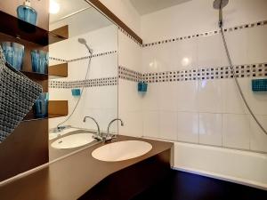 Appartement Les Menuires, 2 pièces, 4 personnes - FR-1-344-927